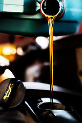 Image showing Fresh motor oil