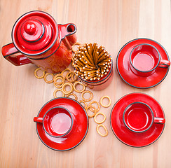 Image showing Tea cup with crispy cookies