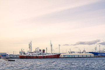 Image showing Ships by the docks