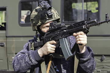 Image showing Special forces soldier in action