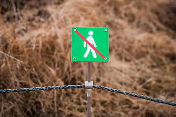 Image showing Fence with a no entrance sign