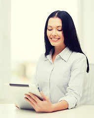 Image showing smiling businesswoman or student with tablet pc