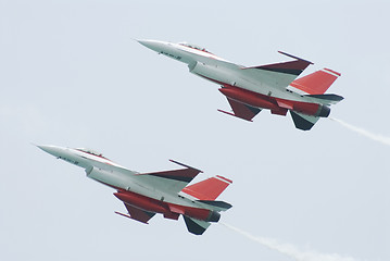 Image showing F-16 airplanes