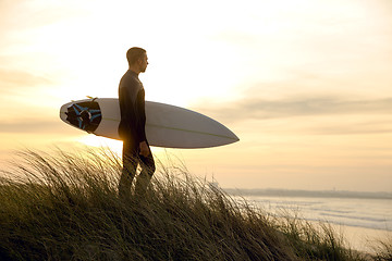 Image showing Searching for the swell