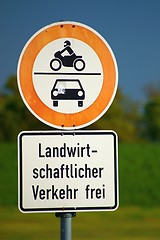 Image showing Verbotszeichen mit Zusatzschild 