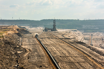 Image showing Large machinery at work in a lignite (browncoal) mine