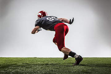 Image showing The american football player in action