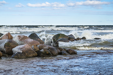 Image showing Sea waves breaking on the rocks, seascape