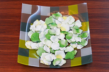 Image showing Plate with petals