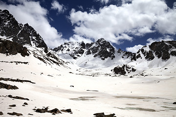 Image showing Snowy mountains at nice sun day