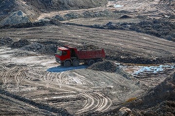 Image showing Excavation site with construction machine