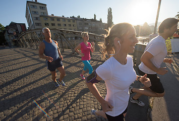 Image showing people group jogging