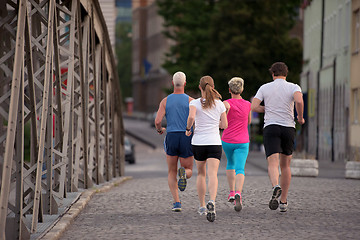 Image showing people group jogging