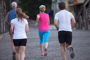 Image showing people group jogging