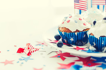 Image showing cupcakes with american flags on independence day