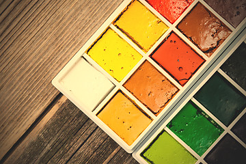 Image showing paint box with new watercolor