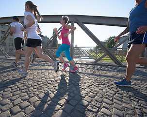 Image showing people group jogging