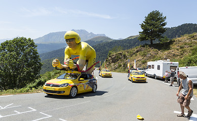 Image showing LCL Caravan in Pyrenees Mountains - Tour de France 2015