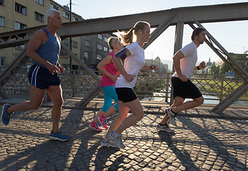 Image showing people group jogging