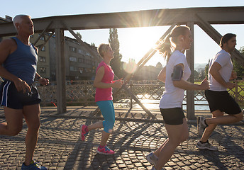 Image showing people group jogging