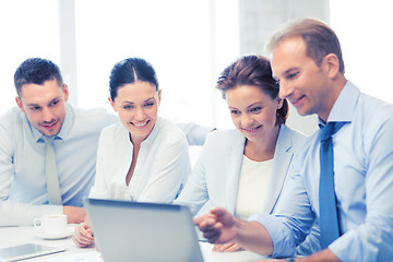 Image showing business team having discussion in office