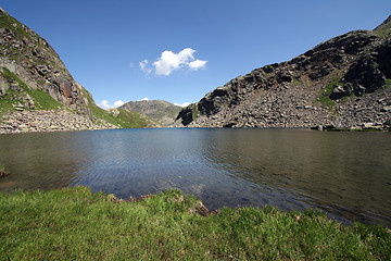 Image showing Lake Tomasee (Lai da Tuma)