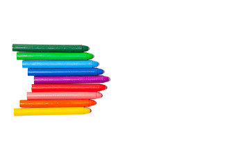 Image showing Crayons lined up in rainbow 