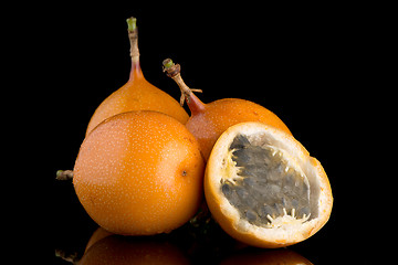 Image showing Passion fruit maracuja granadilla