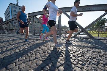 Image showing people group jogging