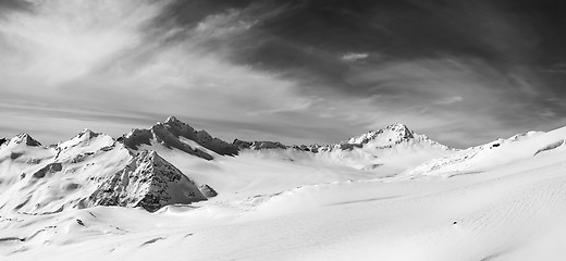 Image showing Black and white panoramic view on off-piste slope