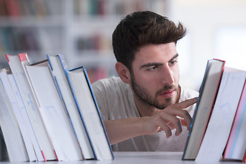 Image showing student study  in school library