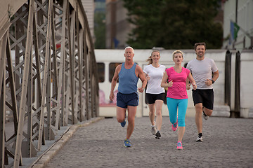 Image showing people group jogging