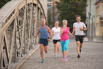 Image showing people group jogging