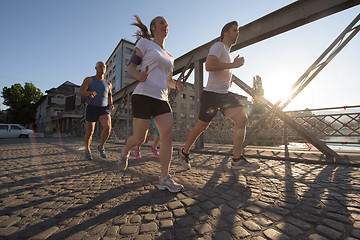 Image showing people group jogging