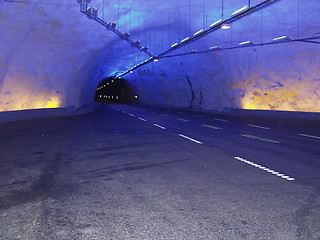 Image showing Inside tunnel_25.07.2002