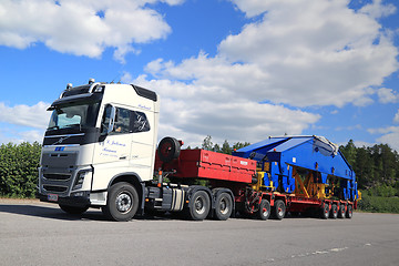 Image showing White Volvo FH16 750 Semi Hauls Shipyard Crane Component