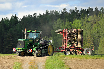 Image showing Landscape with John Deere 9520T Crawler Tractor