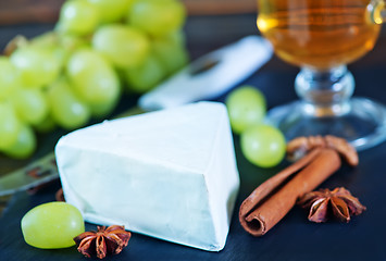 Image showing cheese with grape