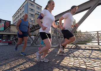 Image showing people group jogging