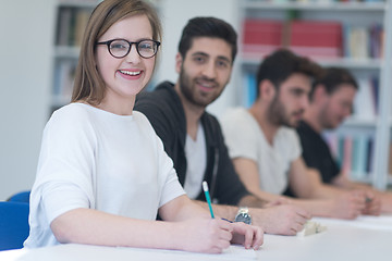 Image showing group of students study together in classroom