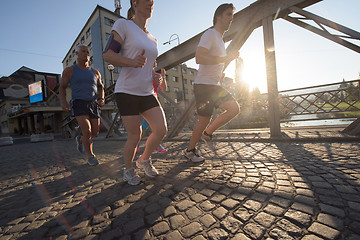 Image showing people group jogging