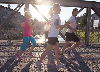 Image showing people group jogging