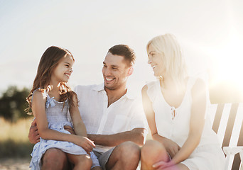 Image showing happy family having a picnic