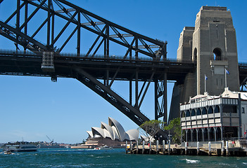 Image showing opera house and bridge