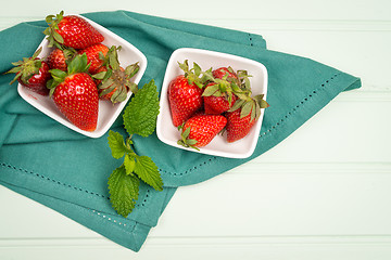 Image showing Appetizing strawberry in the bowl