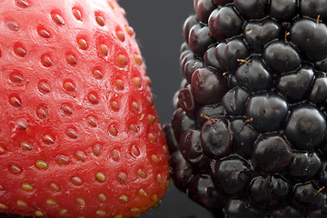 Image showing Strawberry and Blackberry Close