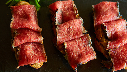 Image showing bruschetta with roasted beef