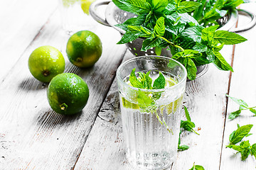 Image showing cocktail with lime and mint