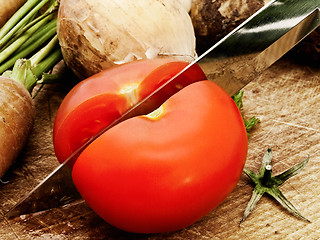 Image showing Cutting Tomato 