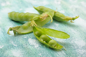 Image showing Fresh green pea pods